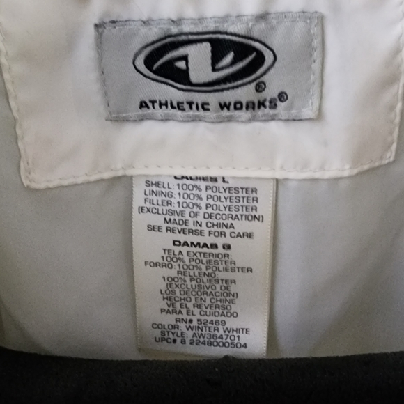 Athletic Works Women's White Lightweight Jacket. Size L Used - Picture 7 of 7